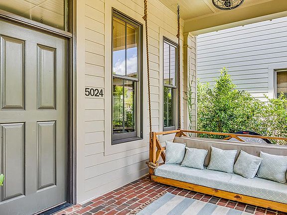 3rd image of 5024 Lower James St