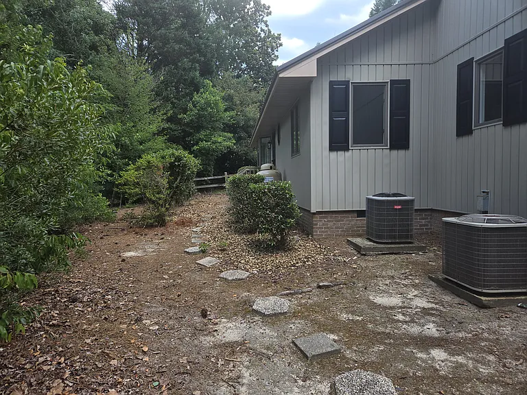 102 Scuppernong Ct — Photo 11