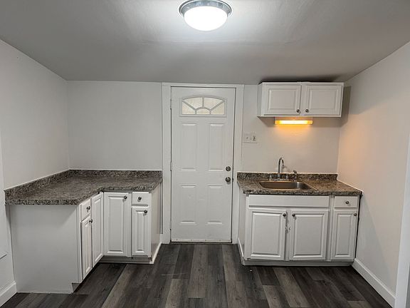 4th image of 229 W Main St Unit B