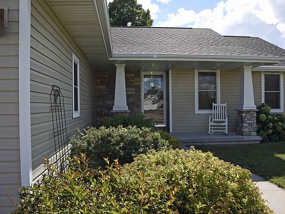 2nd image of N1699 Medina Dr