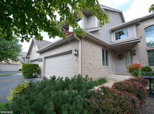 1631 James Edward Dr, Munster, IN 46321
