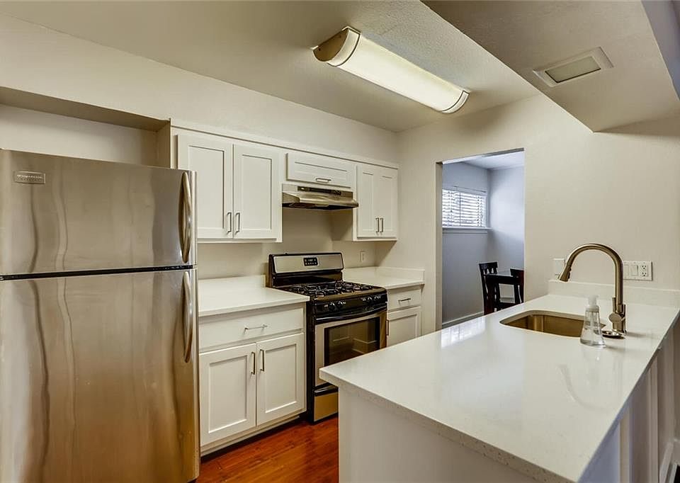 1st image of 2303 E Side Dr APT 119