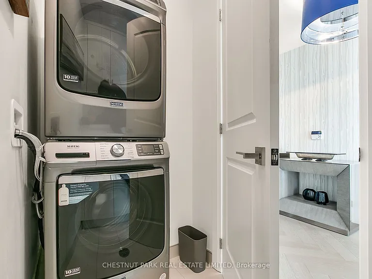 1700 Avenue Rd #Penthouse 706 — Photo 37