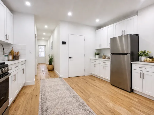 1586 Eastern Parkway image 1 of 12