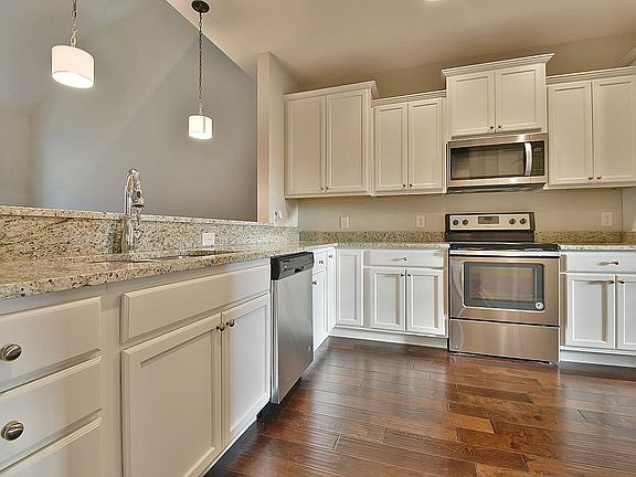 5th image of 3070 Oakwood Hills Ln Lot 25