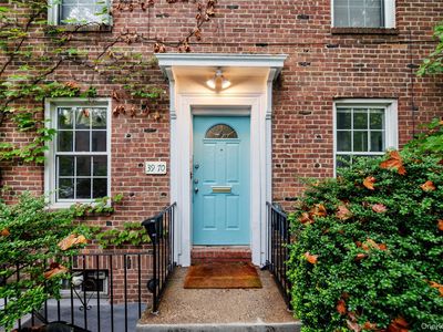 3970 45th Street, Long Island City, NY, 11104