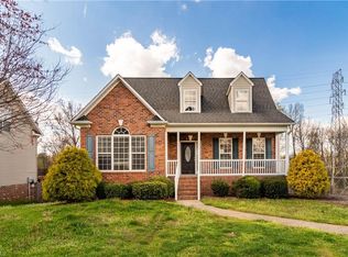 7255 Orchard Path Dr, Clemmons, NC 27012