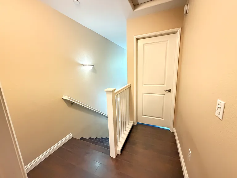 1831 Crimson Ct #8 — Photo 10