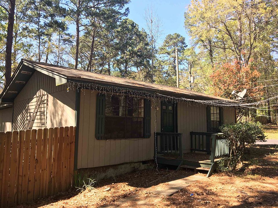 1st image of 2262 Foster Dr