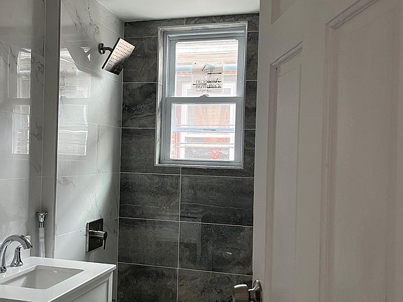 2nd image of 22-31 Brookhaven Ave #2