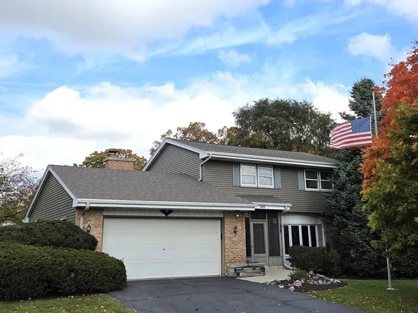 12720 West Verona DRIVE, New Berlin, WI 53151