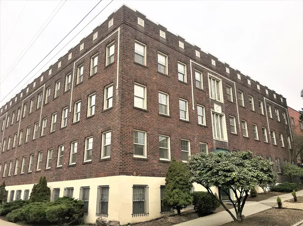 Lancaster, 704 E Thomas St APT 307, Seattle, WA 98102