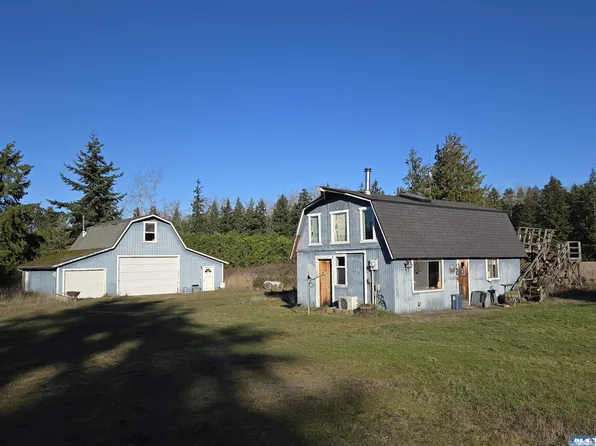 213 Bogey Ln, Sequim, WA 98382