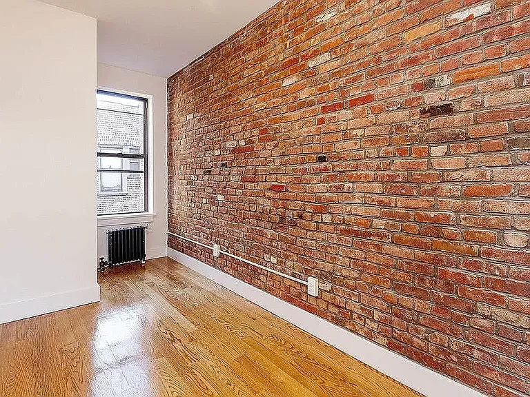 506 E 13th St #8 — Photo 4