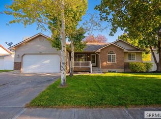 3865 Orchard Cir, Ammon, ID 83406