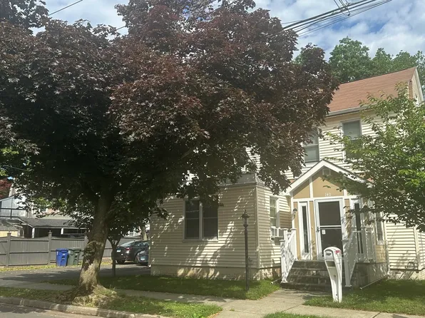 140 Arcadia Avenue, Bridgeport, CT 06604