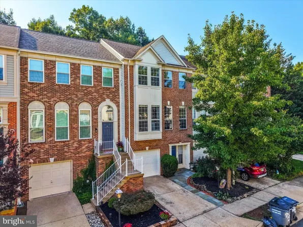 47715 Sandbank Sq, Sterling, VA 20165