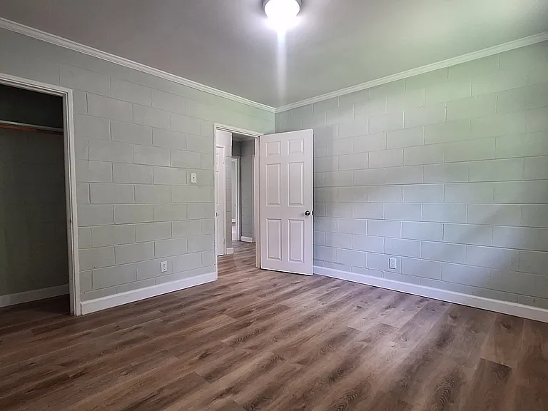 3718 Danube Ln — Photo 19