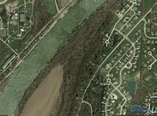 1 S River Rd, Waterville, OH 43566