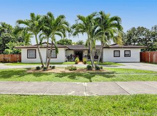 10620 SW 112th St, Miami, FL 33176