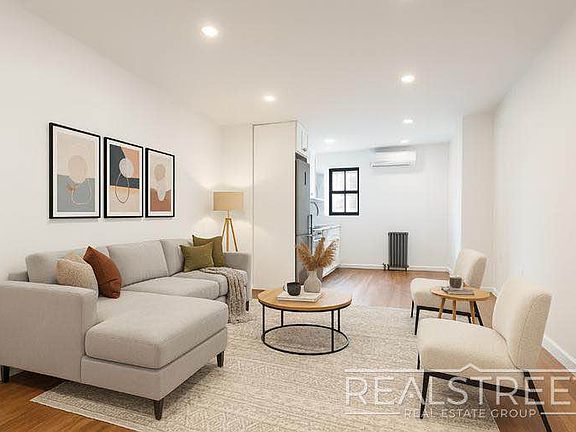 2nd image of 152A Mac Dougal St #2