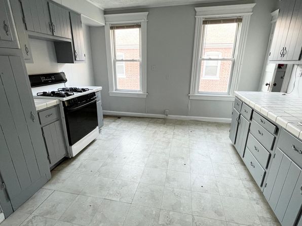 168 Grasmere Ave Floor 2, Fairfield, CT