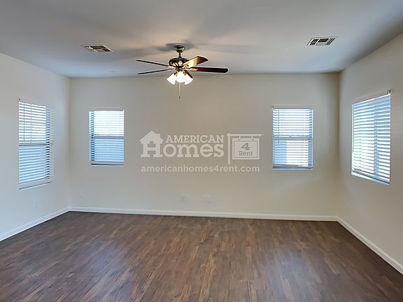 3rd image of 4445 E Velasco St