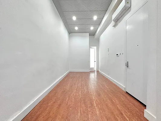 Rented by Doorway NYC, LLC | media 16