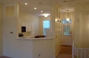 2nd image of 954 Augusta Ct