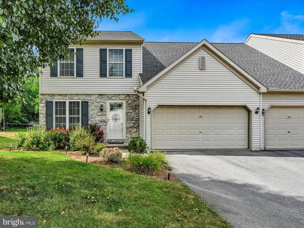 22 Pleasure Rd, Ephrata, PA 17522