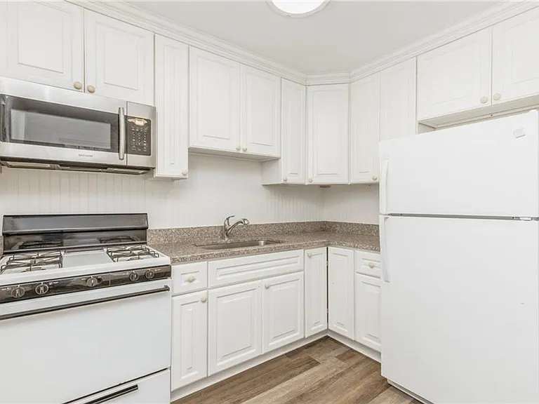 4008 Colonial Ave — Photo 10