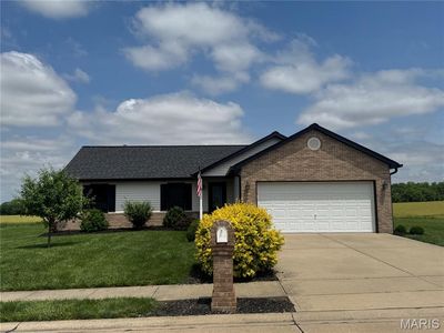 535 Shamrock Dr, Waterloo, IL, 62298