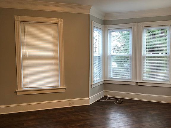 2nd image of 61 Saratoga Ave #1