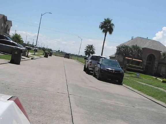Exterior Neighborhood (street photo)