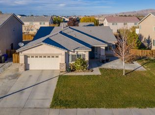 14570 Tucson St, Victorville, CA 92394