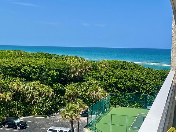 4th image of 5550 N Ocean Dr APT 6D
