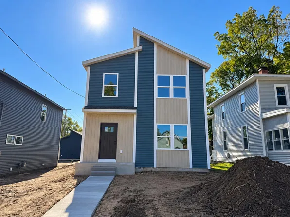 1125 W Grand Ave, Muskegon, MI 49441