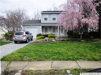 1st image of 1026 Roanoke Dr