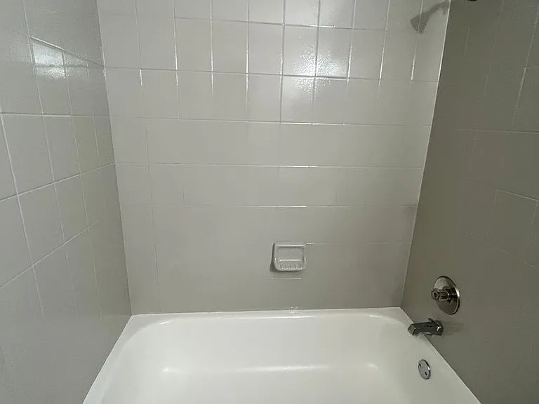 2342 W Nichols Rd — Photo 6