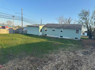 10 Livingston Pkwy, Hudson, NY 12534