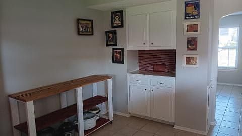 Kitchen- Coffee nook