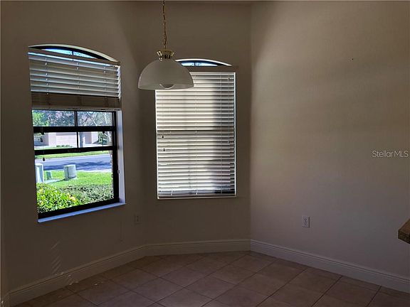 3rd image of 185 Los Gatos Pl