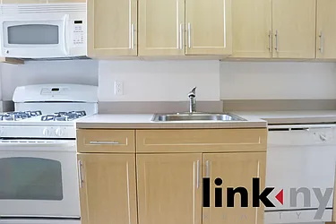 Rented by Link NY Realty