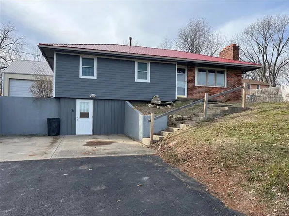 202 O Highway, Excelsior Springs, MO 64024