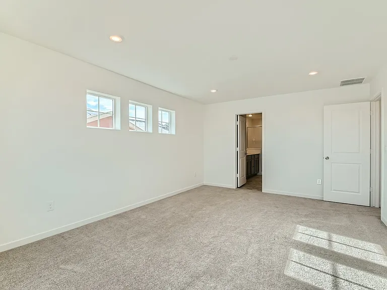 628 Acorn Pl — Photo 18