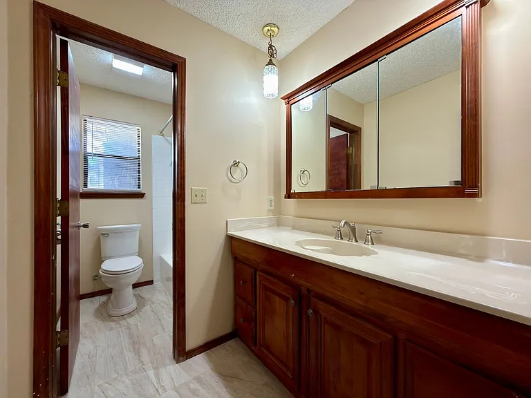 9612 Apple Gate Dr — Photo 14