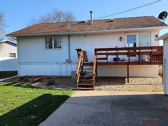 5th image of 1618 N Jefferson Ave