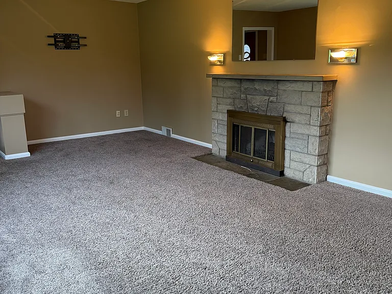 3152 Brodhead Rd — Photo 7