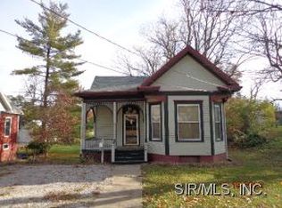 531 S Broad St, Carlinville, IL