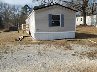 106 Elizabeth Dr #C8, Weaver, AL 36277